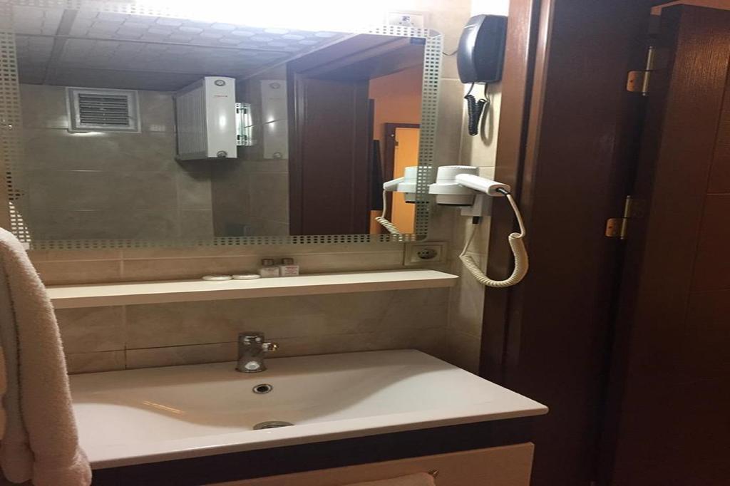 Mesnevi Hotel Konya Habitación foto
